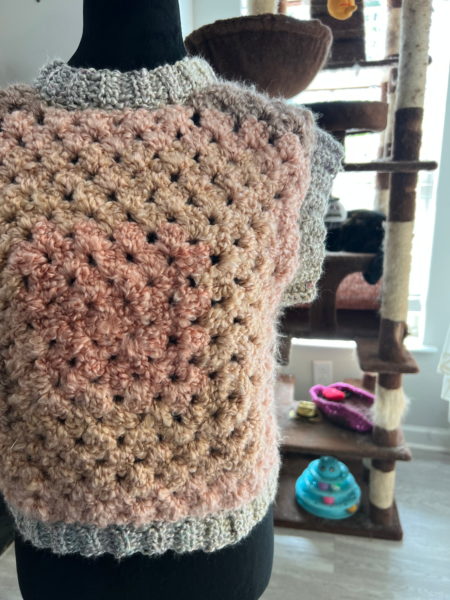 Ribbed Simply Square Vest