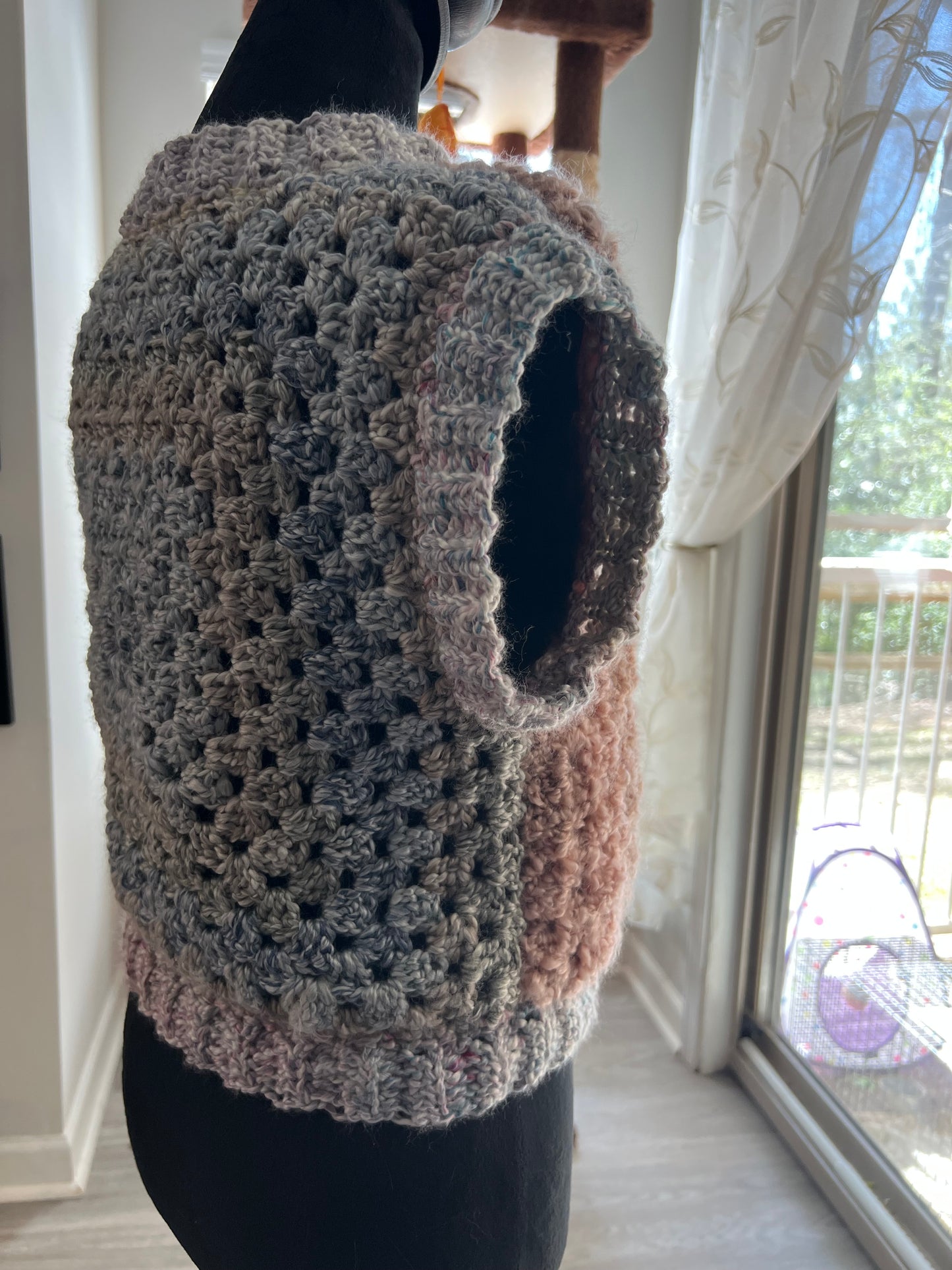 Ribbed Simply Square Vest