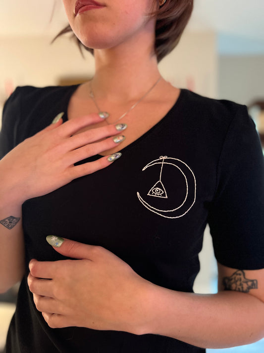 Moon & Eye Embroidered T-Shirt